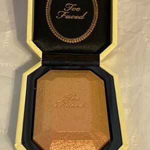 New Too Faced highlighter